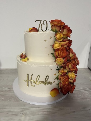 565157462_1281579240680361_5188583156734808796_n